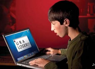Use SMS Trackers to Keep Your Kids Safe from Cyber bullying