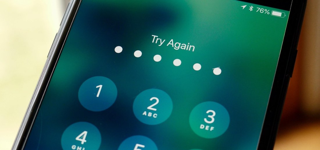 iphone password lock screen